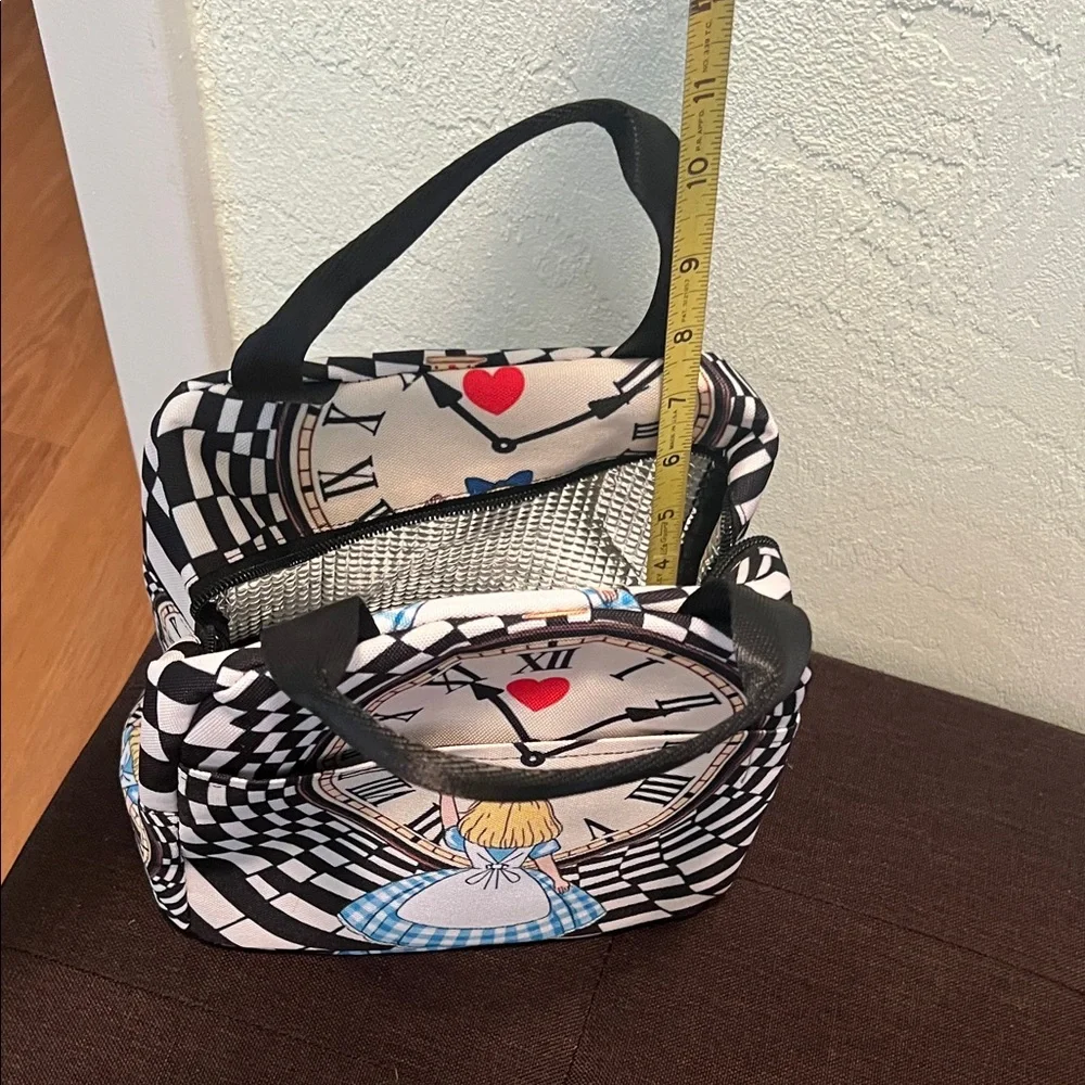 #1207** Alice in Wonderland Themed Black /White Tote Bag & Lunch Pack. - Picture 6 of 7